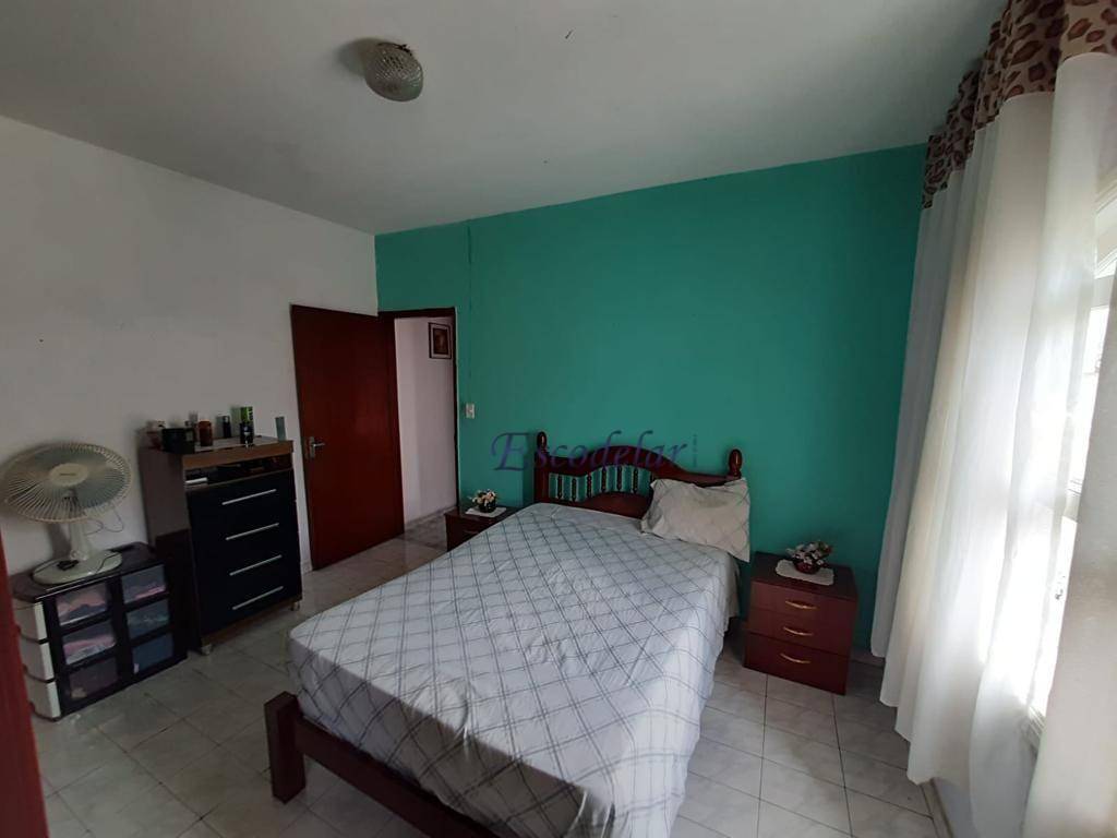 Sobrado à venda com 3 quartos, 500m² - Foto 11