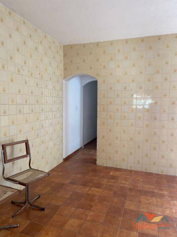 Casa à venda com 3 quartos, 129m² - Foto 18