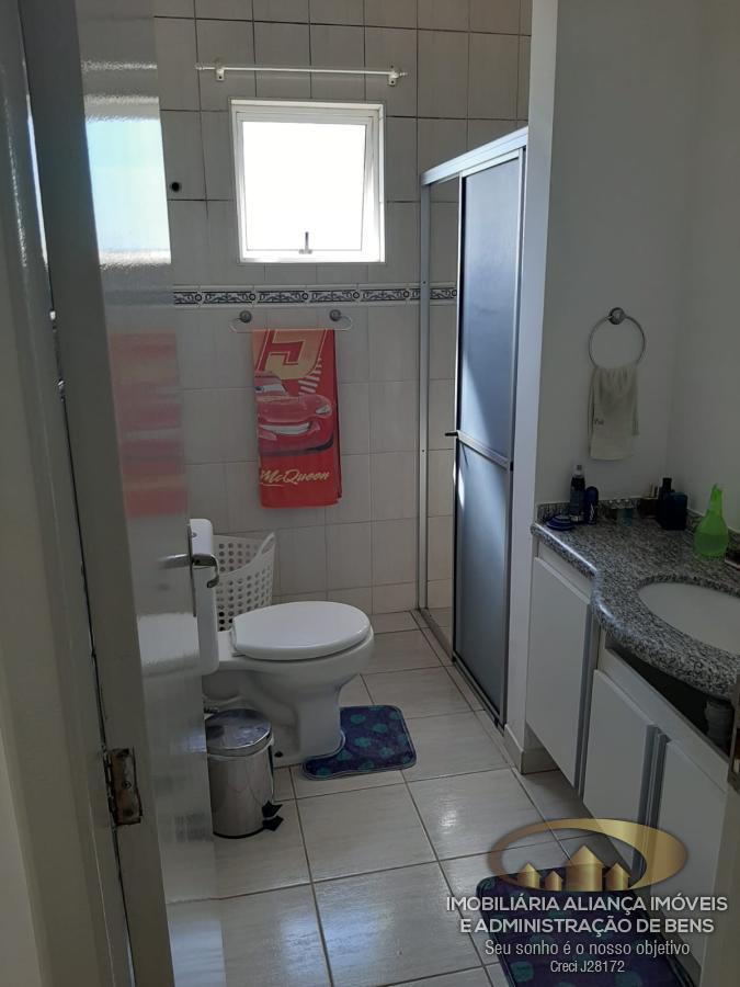 Casa à venda com 3 quartos, 196m² - Foto 15