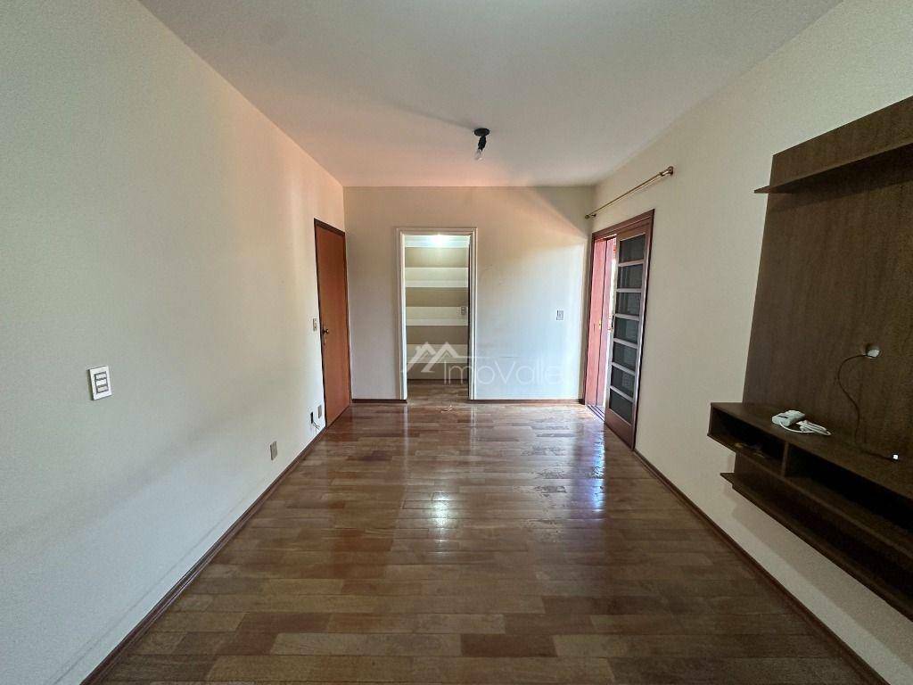 Casa de Condomínio à venda e aluguel com 4 quartos, 220m² - Foto 19