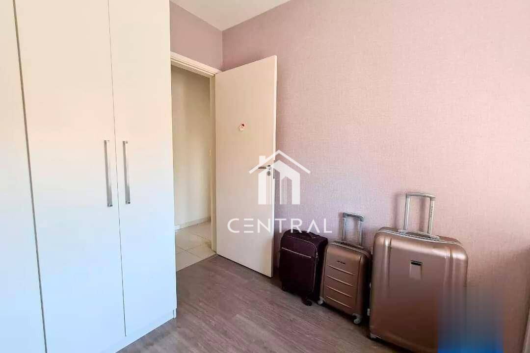 Apartamento à venda com 2 quartos, 67m² - Foto 12