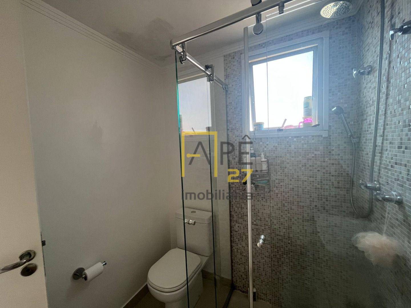 Apartamento para alugar com 2 quartos, 86m² - Foto 34