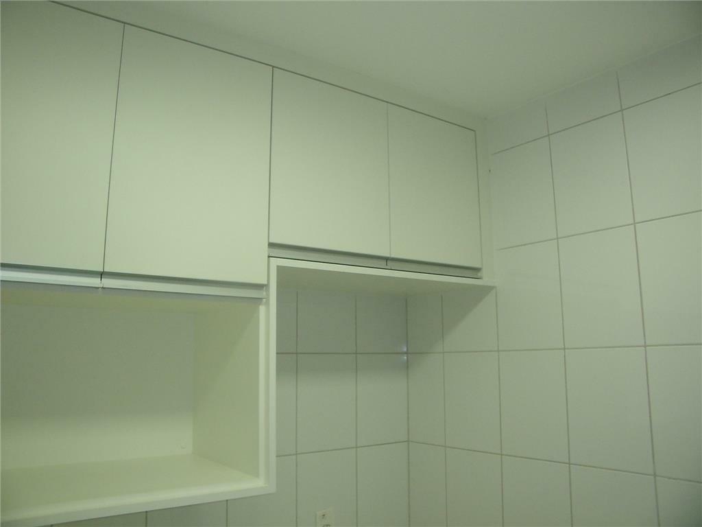 Apartamento à venda com 3 quartos, 87m² - Foto 10