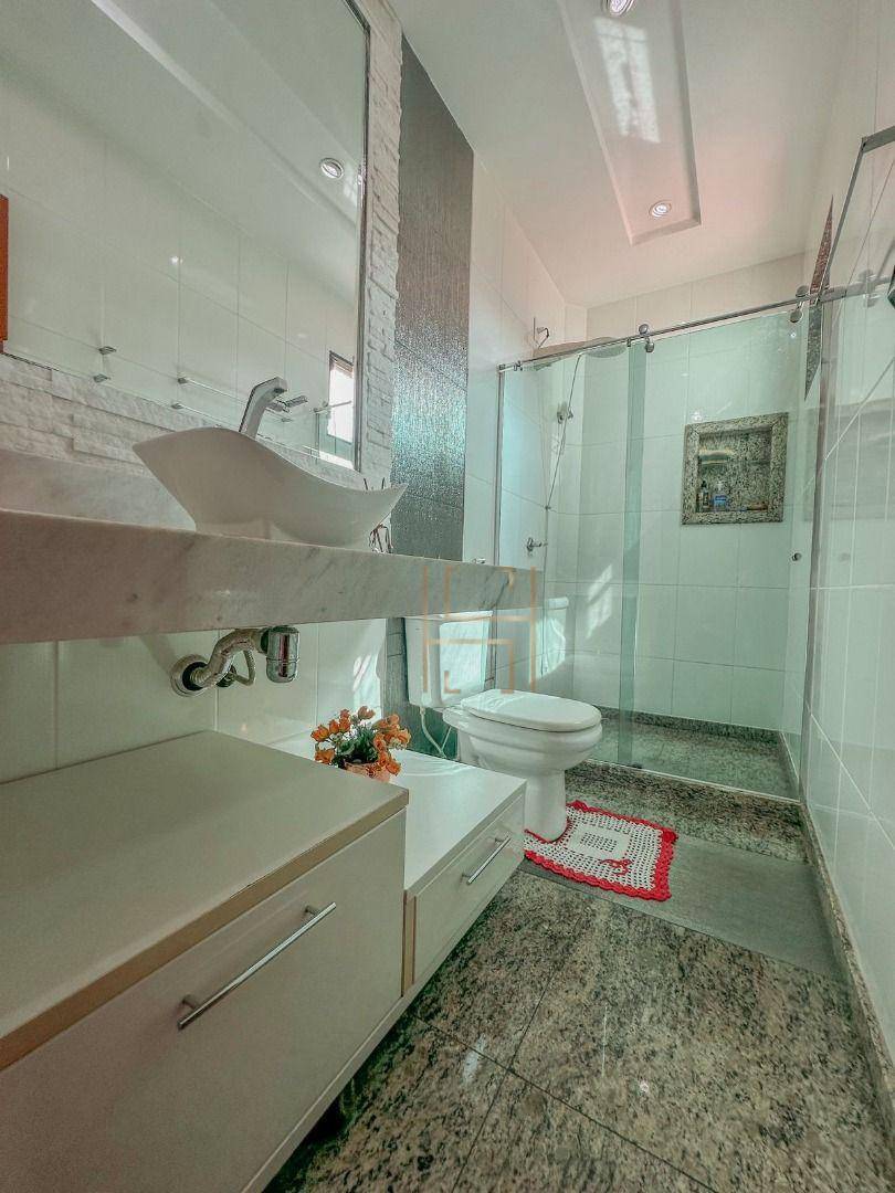 Casa, 4 quartos, 266 m² - Foto 19