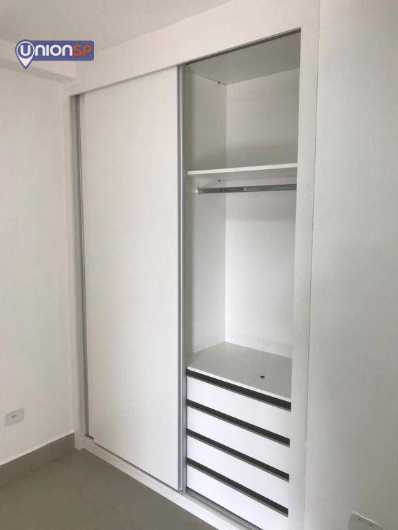 Apartamento à venda com 2 quartos, 62m² - Foto 10