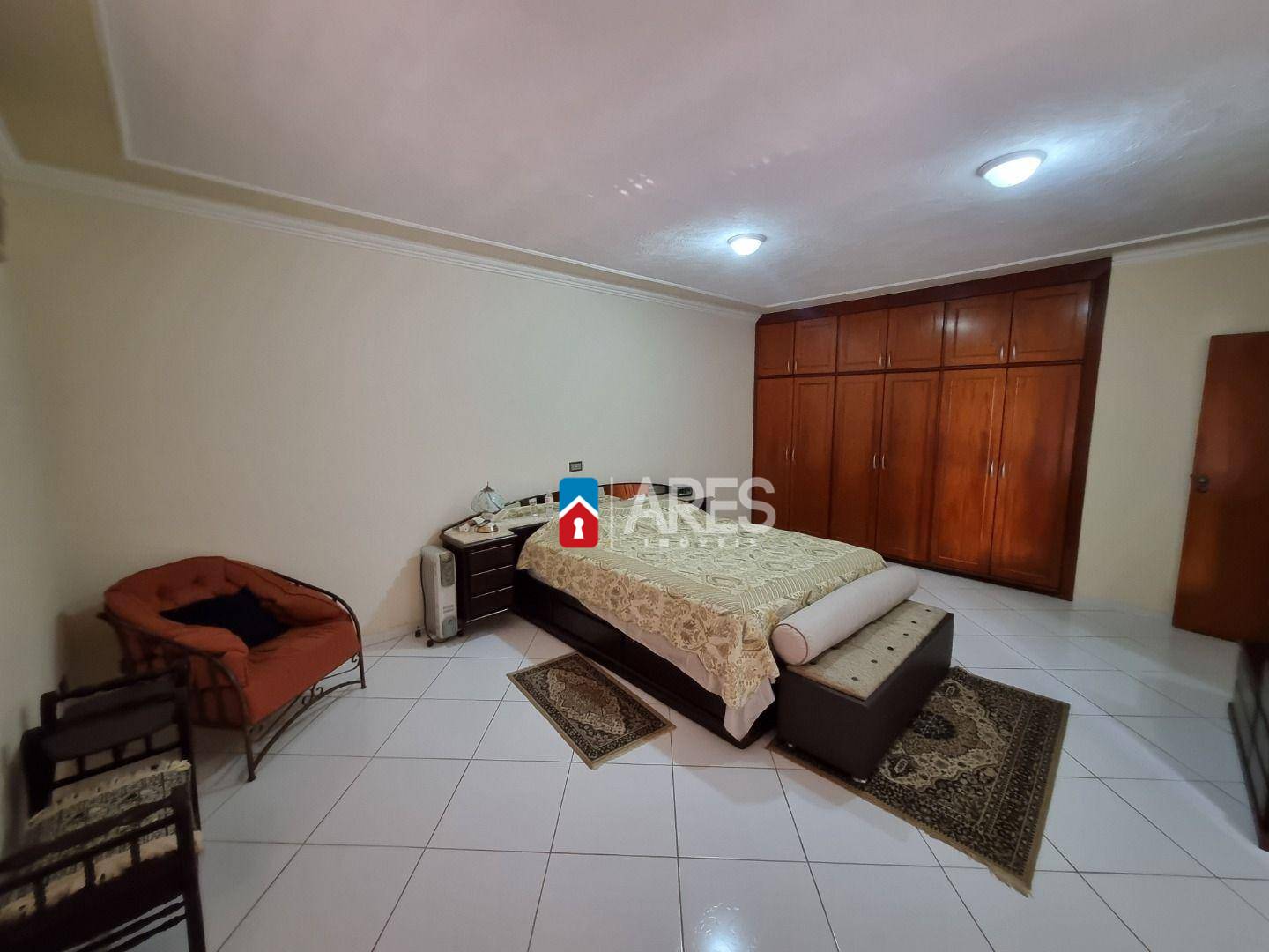 Casa à venda com 4 quartos, 364m² - Foto 40