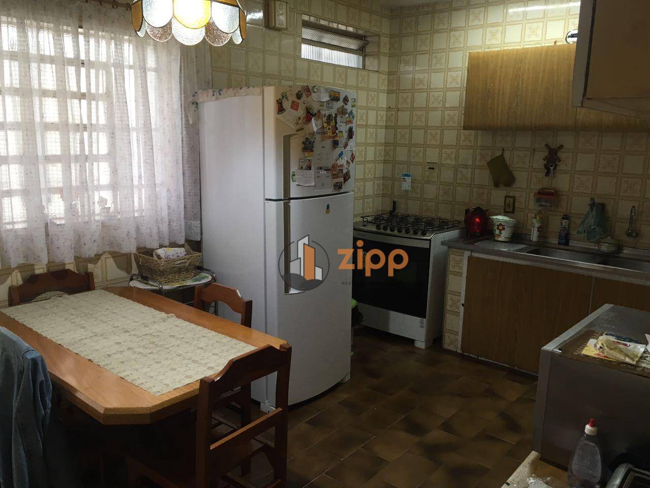 Casa à venda com 3 quartos, 201m² - Foto 21