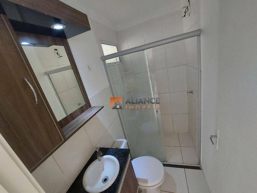 Apartamento à venda com 2 quartos, 42m² - Foto 13