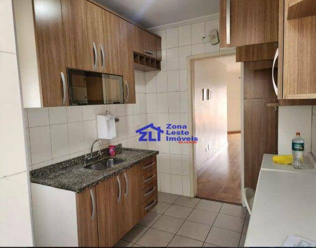 Apartamento à venda com 2 quartos, 72m² - Foto 7