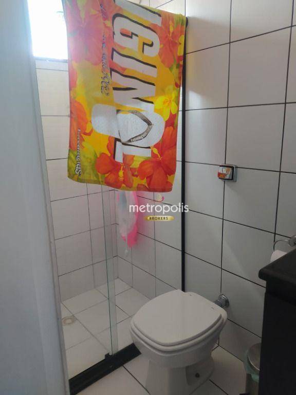 Sobrado à venda com 2 quartos, 200m² - Foto 40