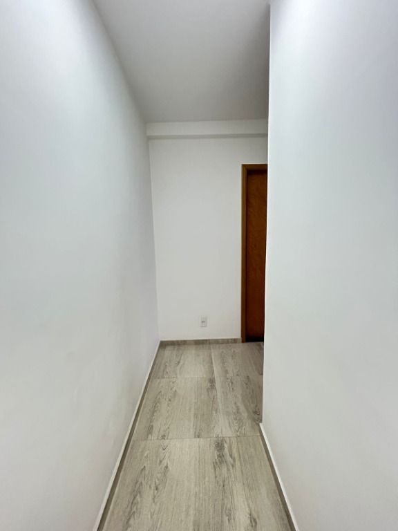 Apartamento à venda com 2 quartos, 50m² - Foto 11