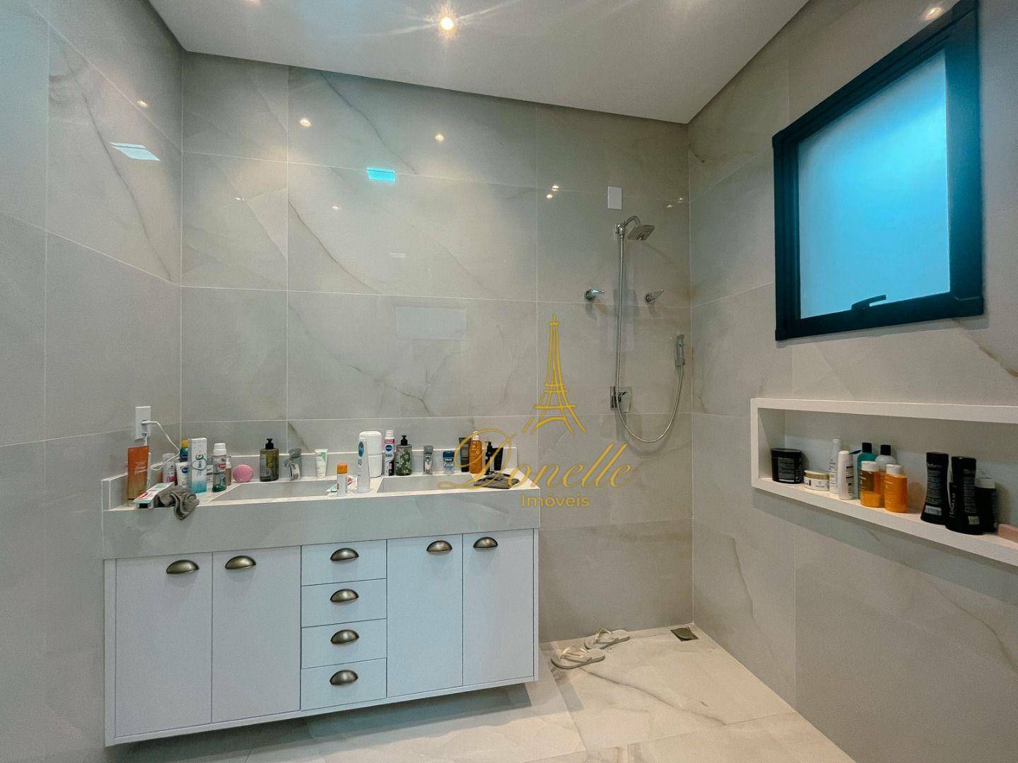 Sobrado à venda com 5 quartos, 314m² - Foto 52