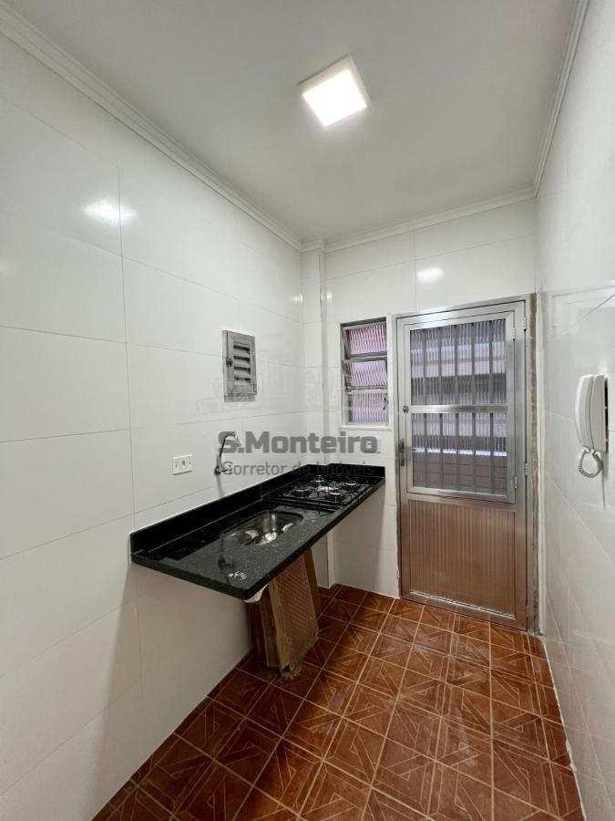 Apartamento à venda com 1 quarto, 30m² - Foto 7