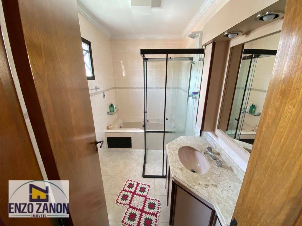 Apartamento à venda com 4 quartos, 185m² - Foto 21