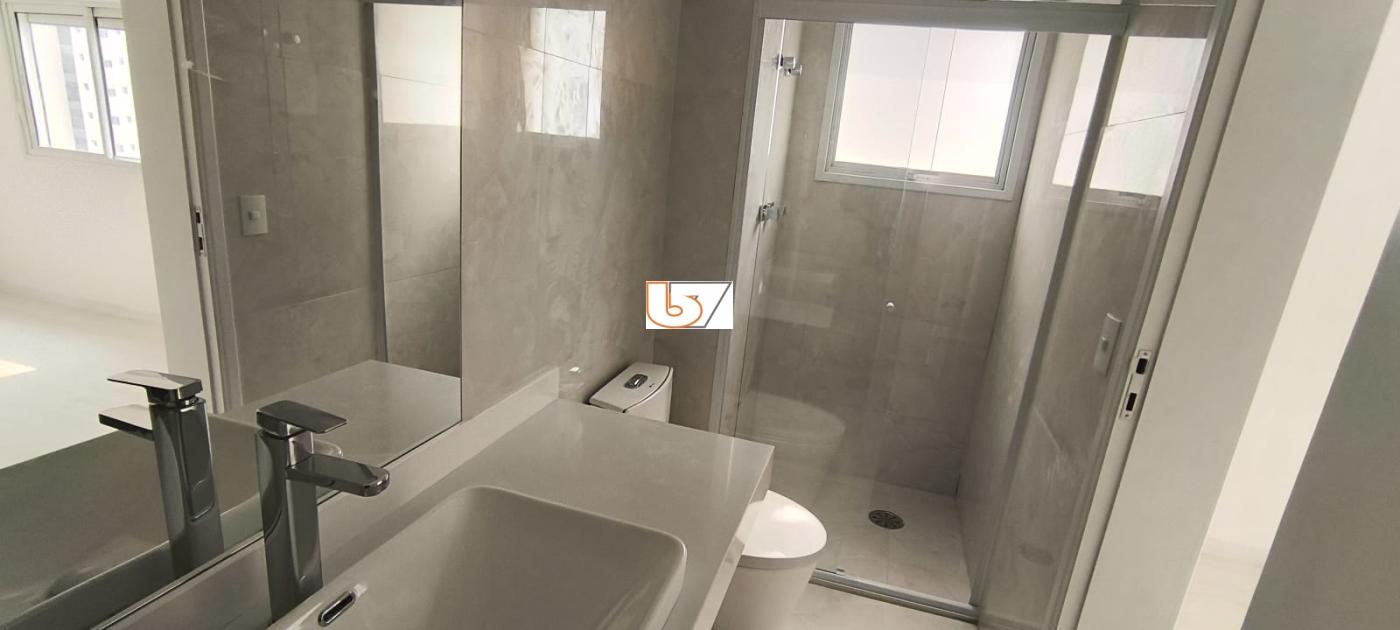 Apartamento para alugar com 3 quartos, 176m² - Foto 17