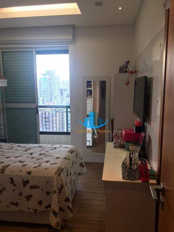 Apartamento à venda com 3 quartos, 204m² - Foto 32