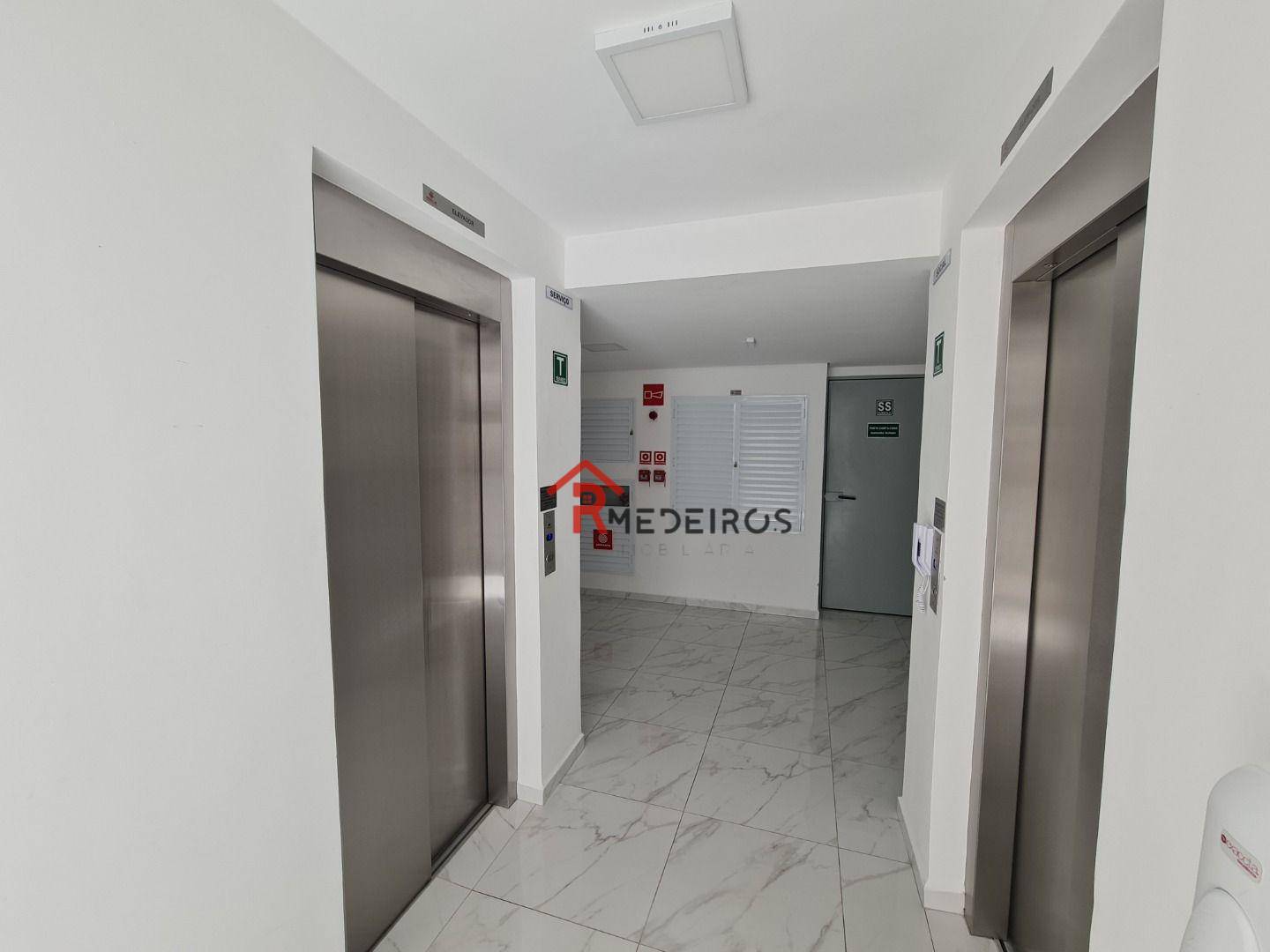 Apartamento à venda com 2 quartos, 55m² - Foto 26