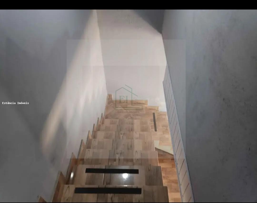 Casa à venda com 2 quartos, 300m² - Foto 12