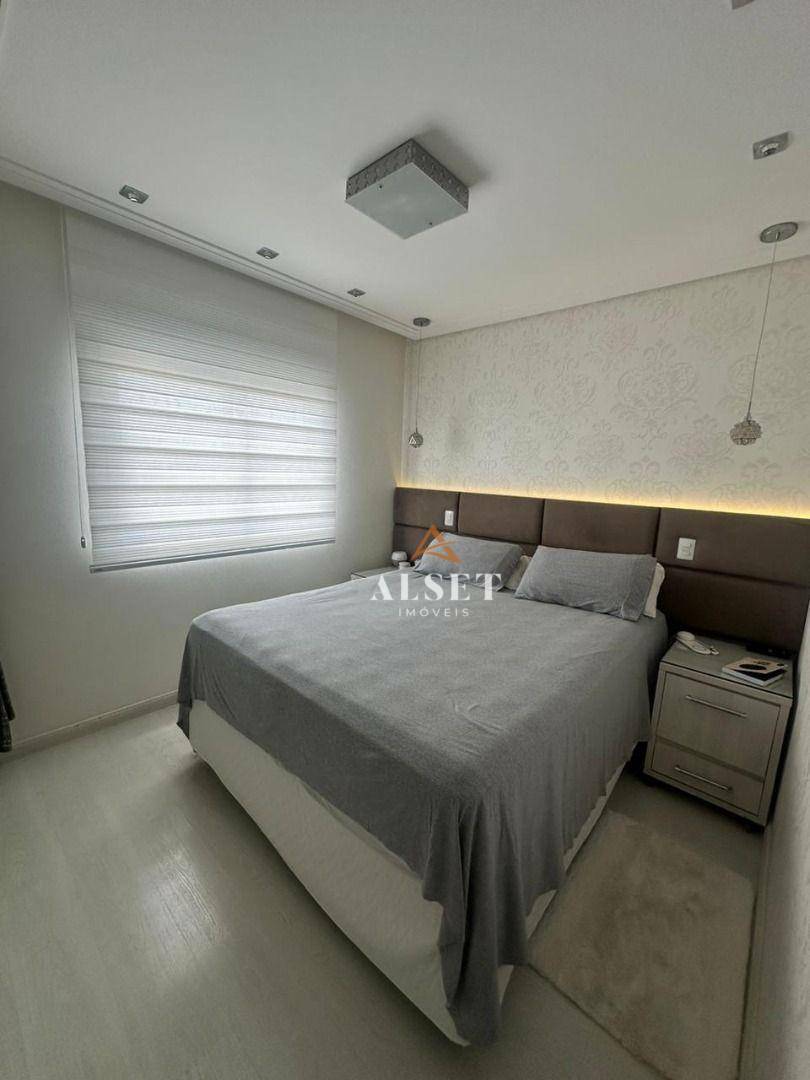 Apartamento à venda com 3 quartos, 125m² - Foto 17