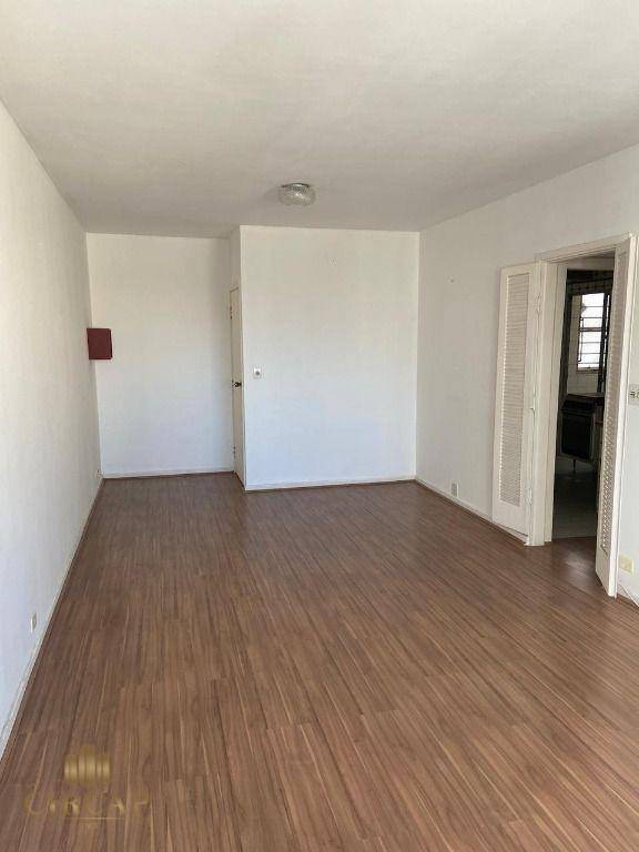 Apartamento à venda com 3 quartos, 101m² - Foto 4