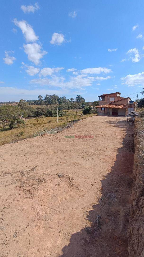 Chácara, 3 quartos, 1100 m² - Foto 4