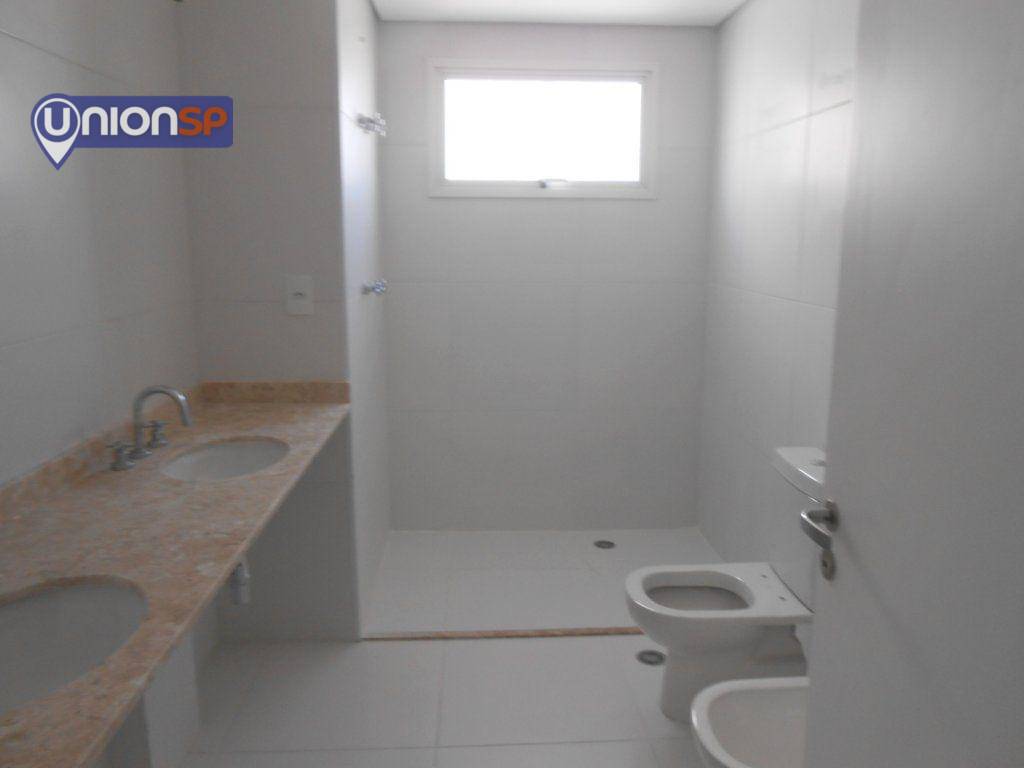 Apartamento à venda com 3 quartos, 177m² - Foto 14