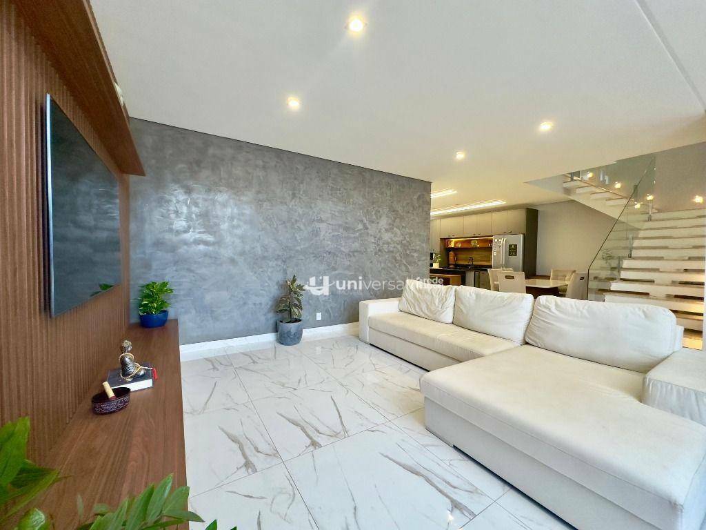 Casa de Condomínio à venda com 4 quartos, 340m² - Foto 5