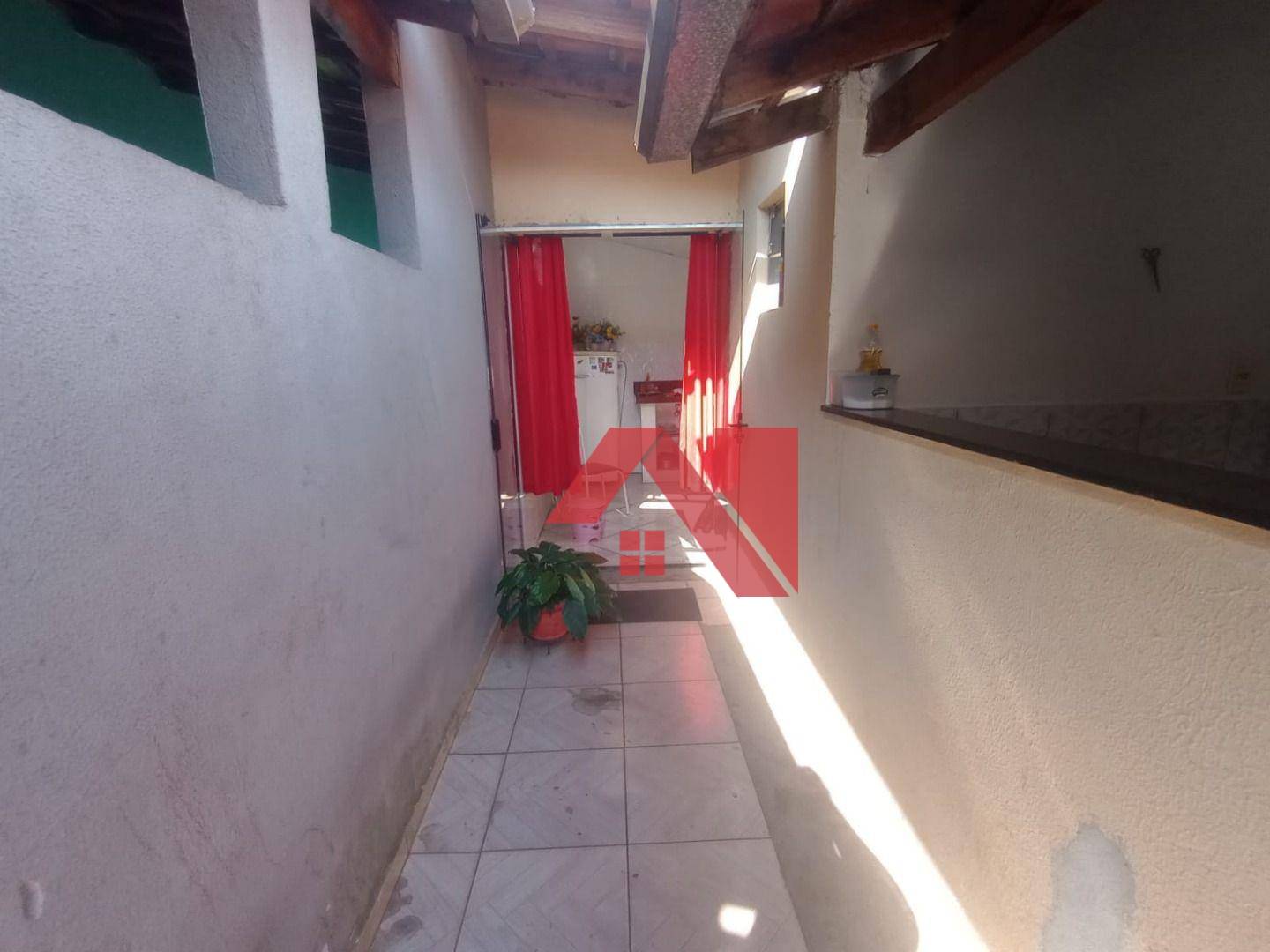 Casa à venda com 2 quartos, 40m² - Foto 9