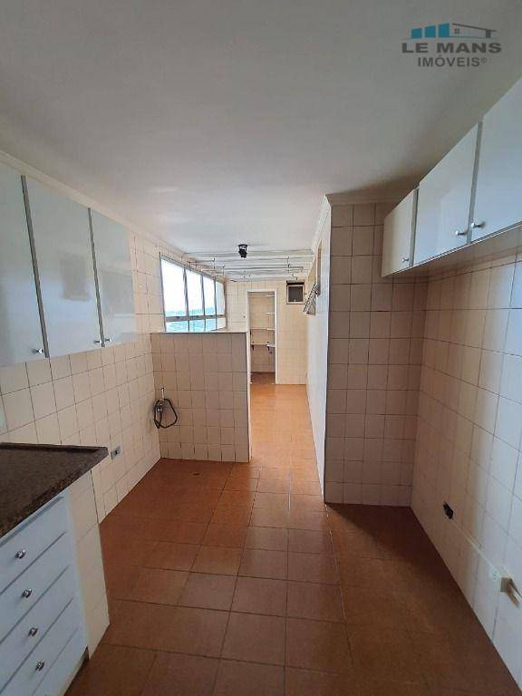 Apartamento à venda com 3 quartos, 100m² - Foto 5