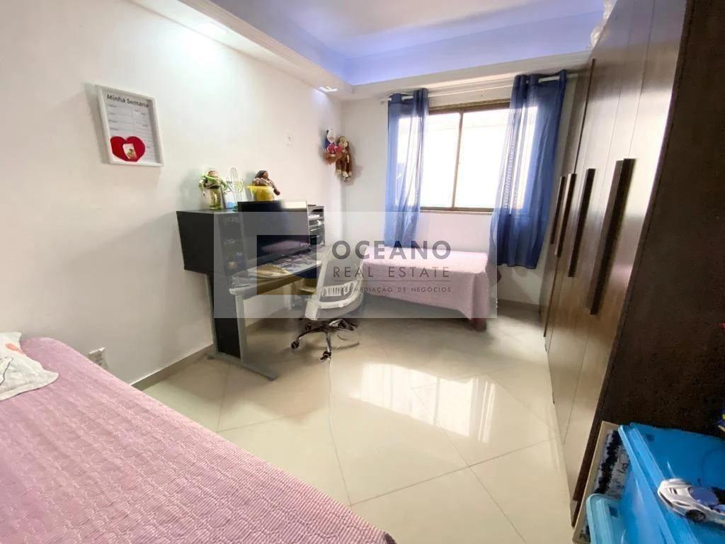 Cobertura à venda com 3 quartos, 220m² - Foto 25