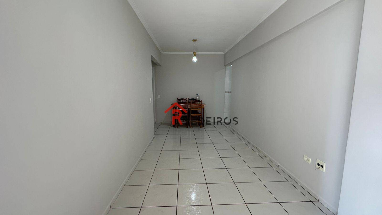 Apartamento à venda com 2 quartos, 66m² - Foto 2