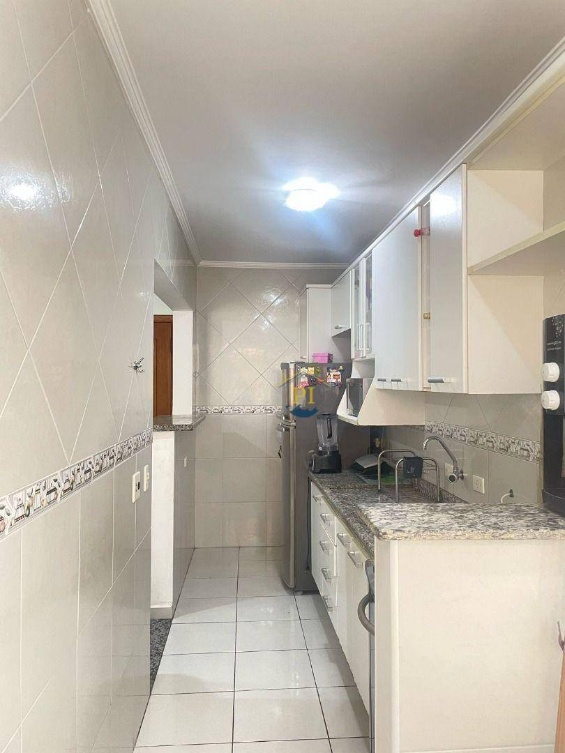 Apartamento à venda com 1 quarto, 50m² - Foto 14