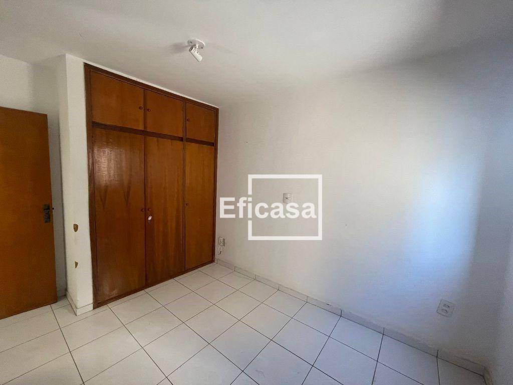 Apartamento à venda com 3 quartos, 80m² - Foto 8