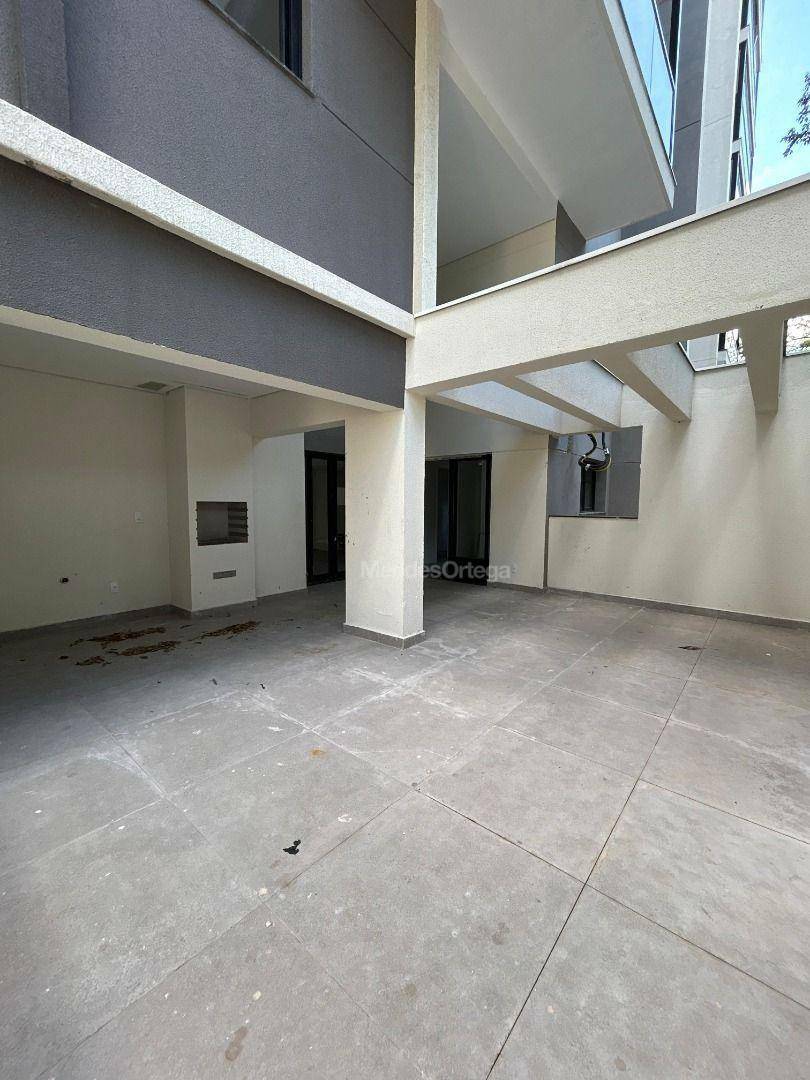 Apartamento à venda com 3 quartos, 177m² - Foto 15