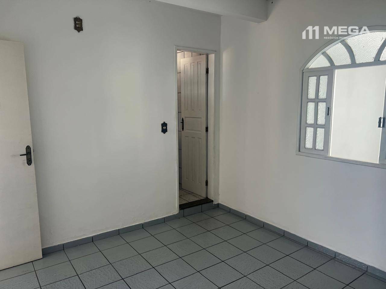 Apartamento à venda com 2 quartos, 110m² - Foto 5