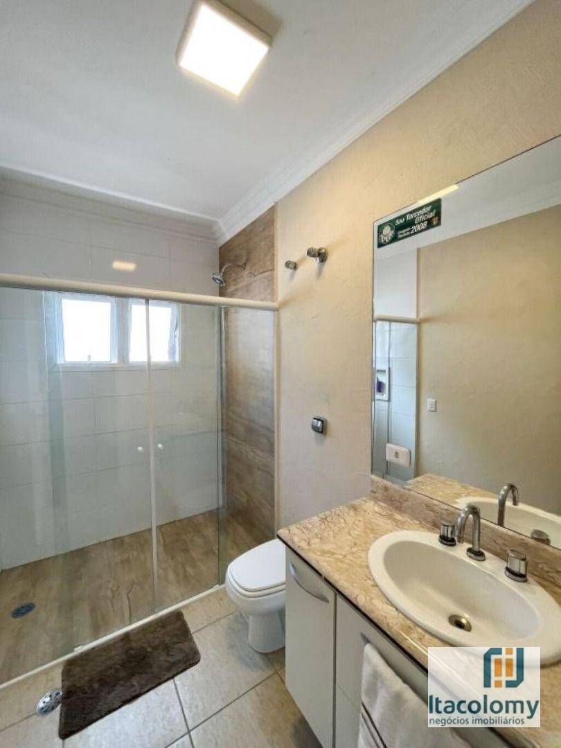 Casa de Condomínio à venda com 4 quartos, 580m² - Foto 26