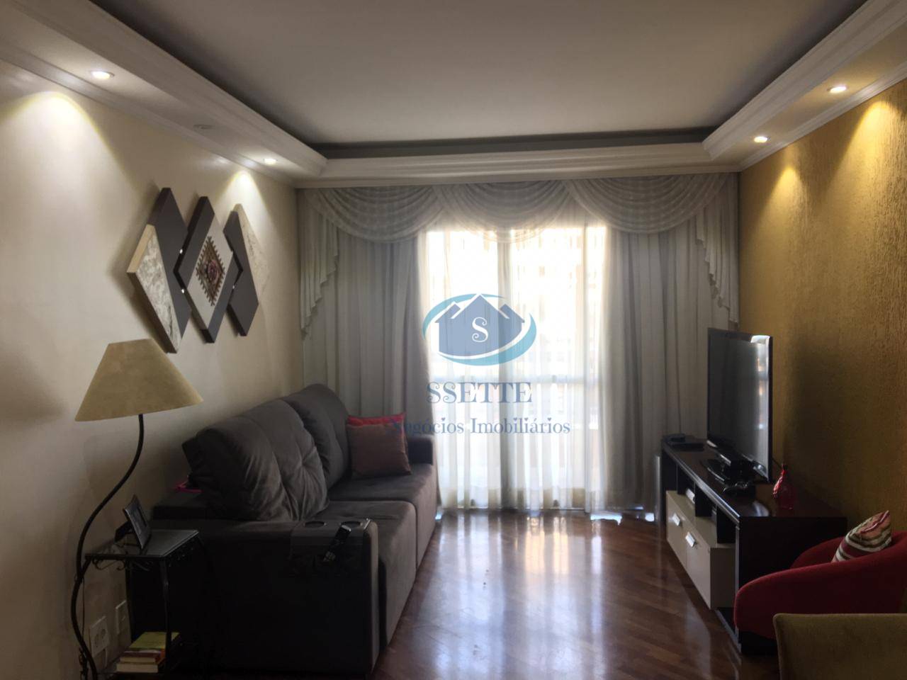 Apartamento à venda com 3 quartos, 98m² - Foto 2