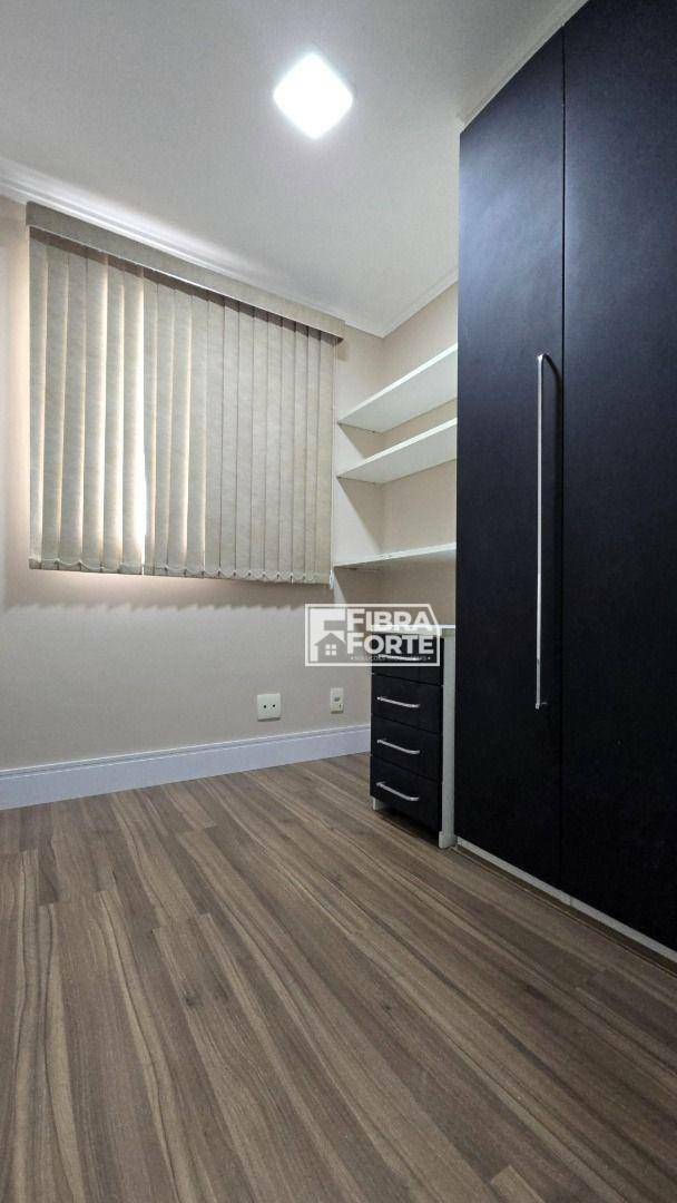 Apartamento para alugar com 3 quartos, 121m² - Foto 39