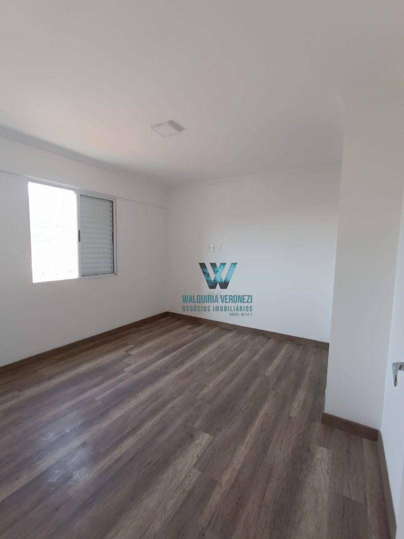 Apartamento à venda com 2 quartos, 74m² - Foto 8