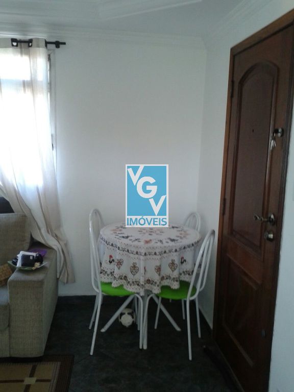 Apartamento à venda com 2 quartos, 54m² - Foto 2