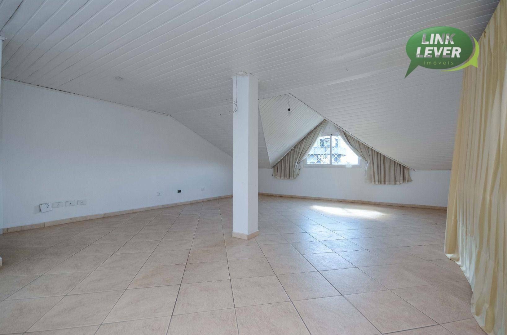 Sobrado para alugar com 3 quartos, 253m² - Foto 40