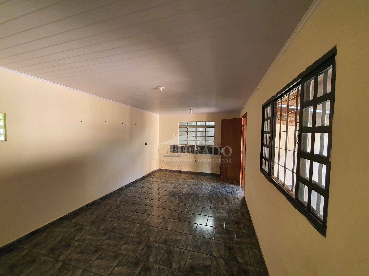 Casa à venda com 4 quartos, 200m² - Foto 9