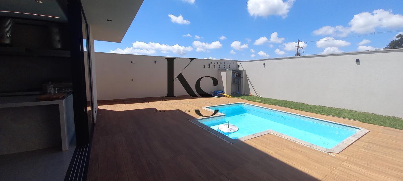 Casa de Condomínio à venda com 4 quartos, 303m² - Foto 2