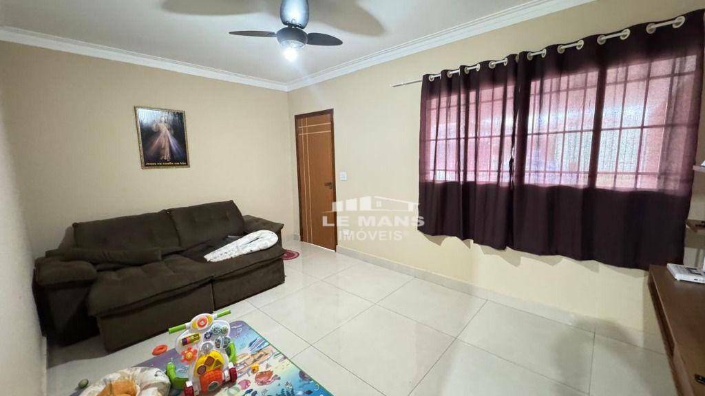 Casa à venda com 2 quartos, 110m² - Foto 6
