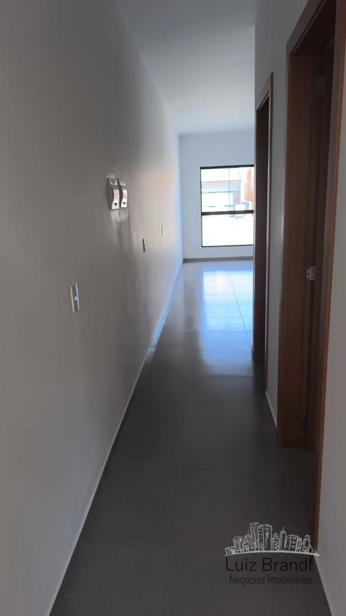 Casa à venda com 2 quartos, 58m² - Foto 3