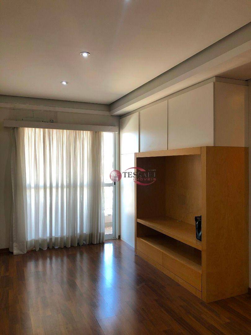 Apartamento à venda com 2 quartos, 70m² - Foto 1