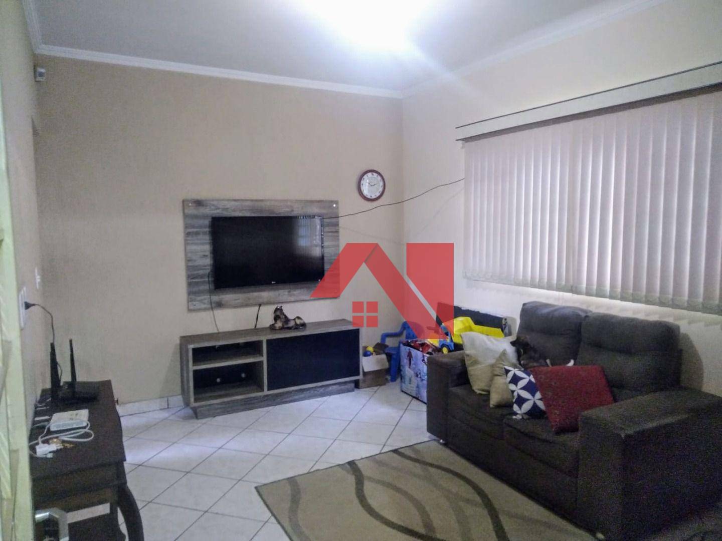 Casa à venda com 3 quartos, 160m² - Foto 7