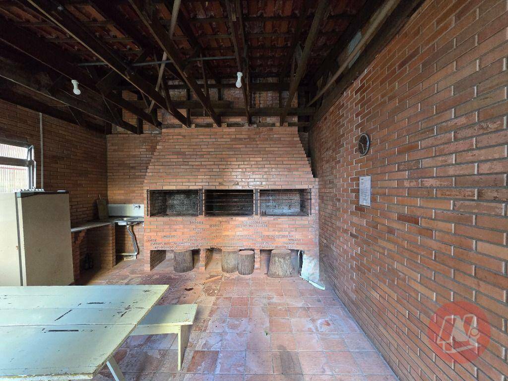 Apartamento para alugar com 2 quartos, 64m² - Foto 8