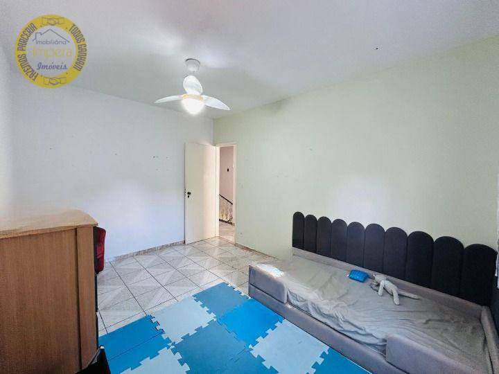 Sobrado à venda com 7 quartos, 138m² - Foto 47