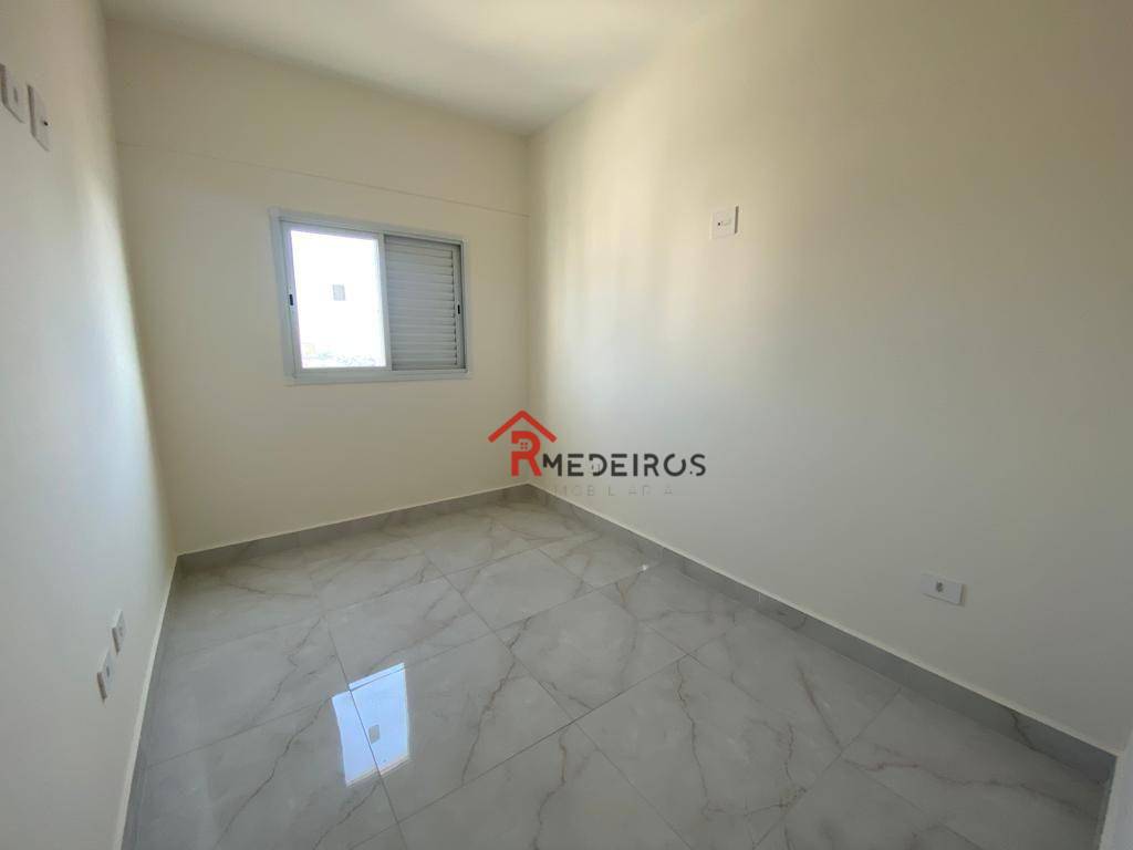 Apartamento à venda com 3 quartos, 93m² - Foto 11